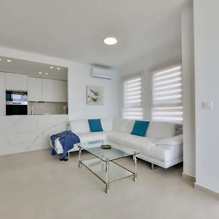 Guzman - Cantal Apartment